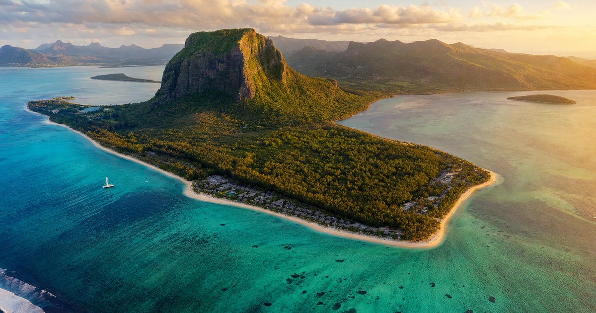 Port Louis private jet charter